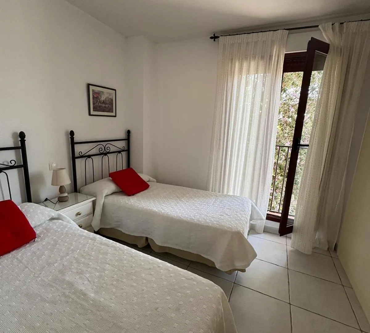 Apartamento En Primera Linea De Playa Jardines De Nuevo Vera, Vera Playa, Almeria